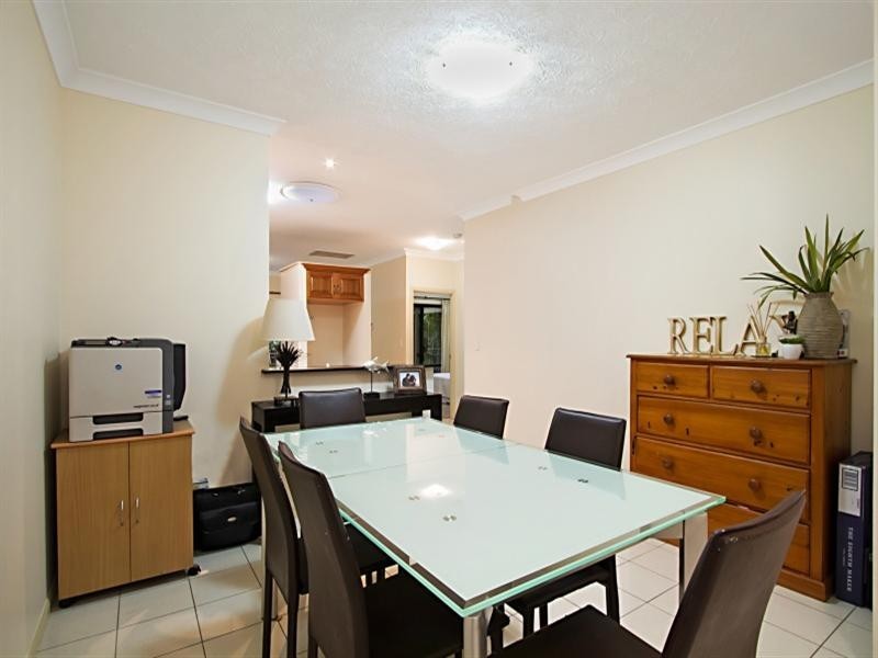 3/35 Depper Street, St Lucia QLD 4067