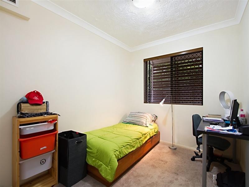 3/35 Depper Street, St Lucia QLD 4067