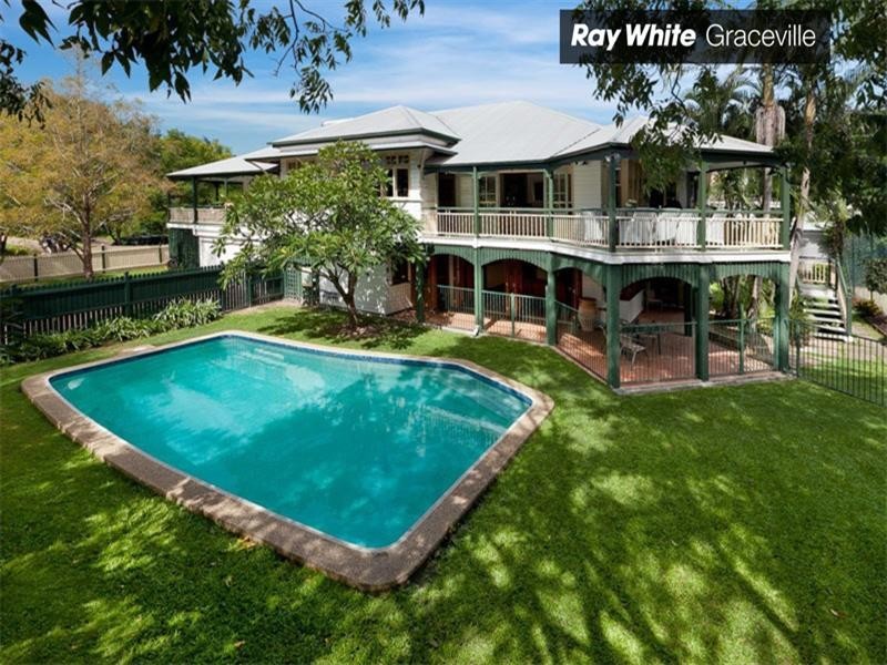 61 Victoria Avenue, Chelmer QLD 4068