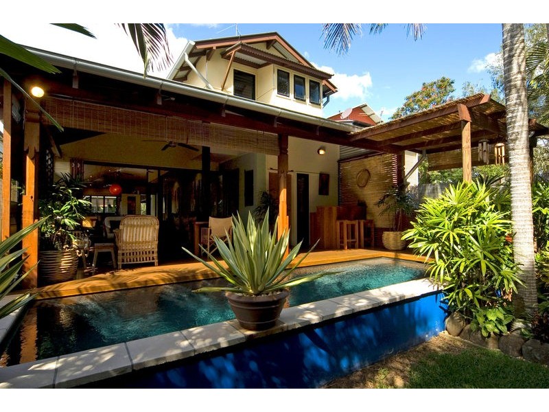 79 Clara Street, Corinda QLD 4075