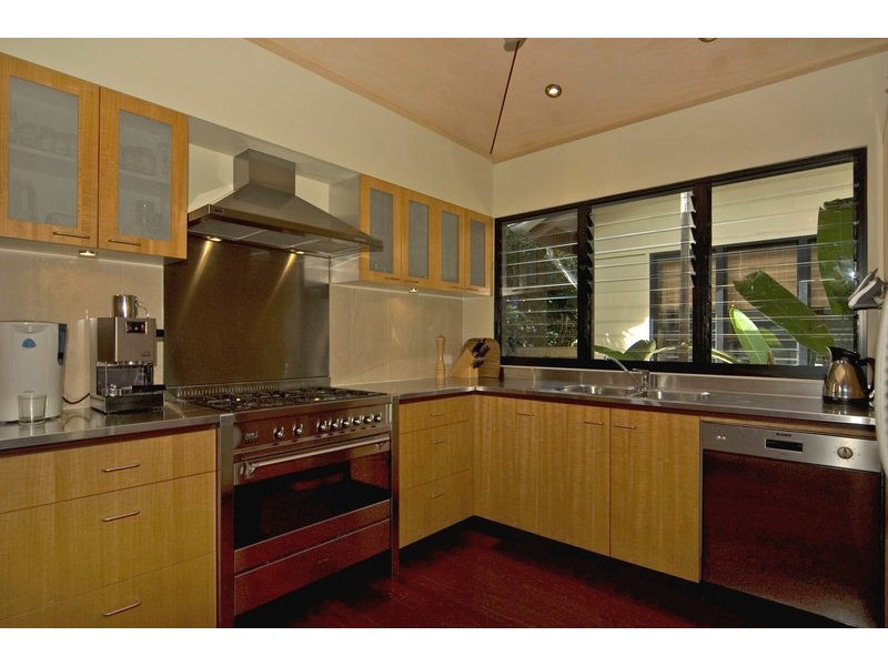 79 Clara Street, Corinda QLD 4075