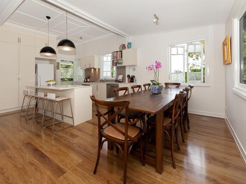 138 Russell Terrace, Indooroopilly QLD 4068