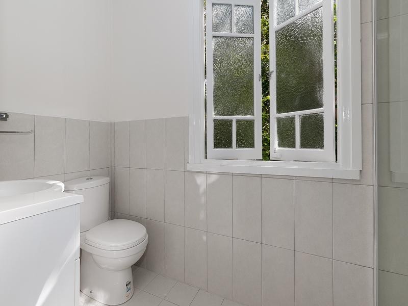 138 Russell Terrace, Indooroopilly QLD 4068