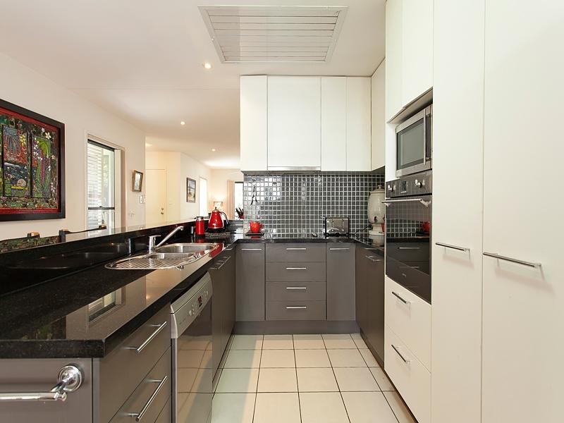 1/84 Quarry Road, Sherwood QLD 4075