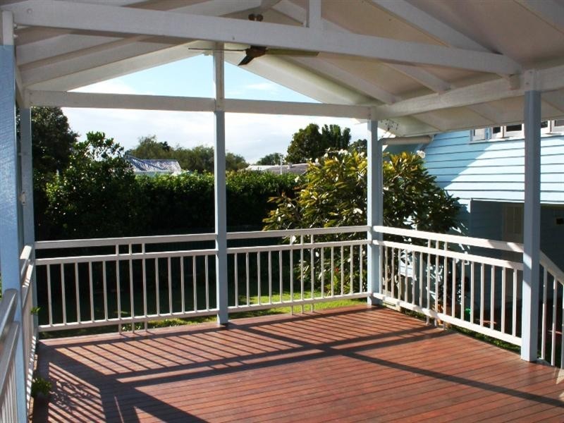 32 Hazelmere Parade, Sherwood QLD 4075