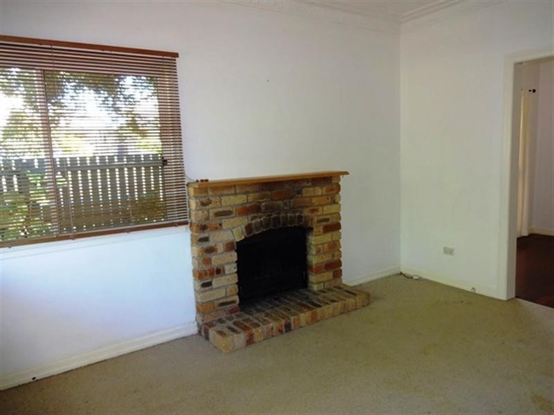 17 Seventeen Mile Rocks Road, Oxley QLD 4075