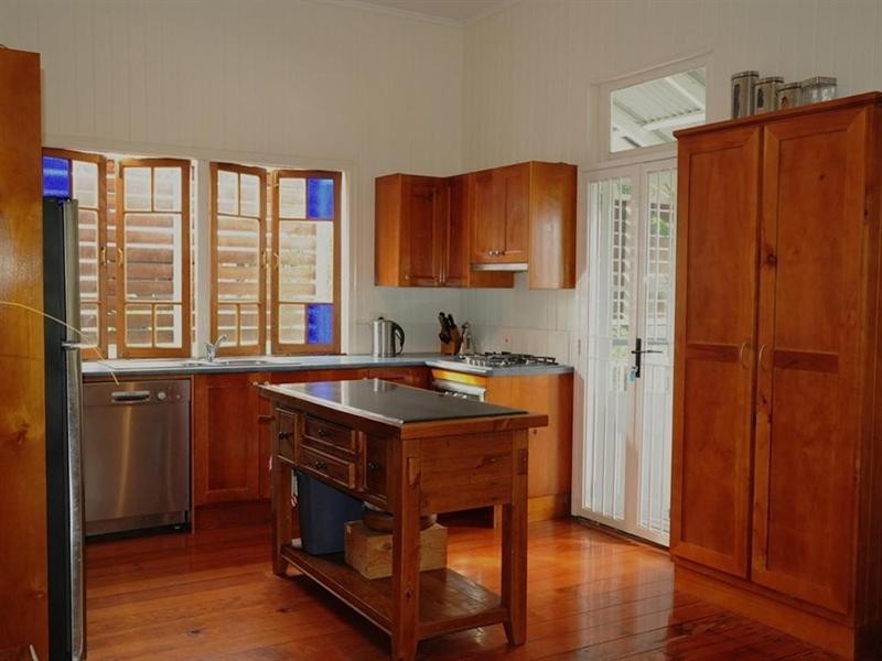 34 Chancellor Street, Sherwood QLD 4075