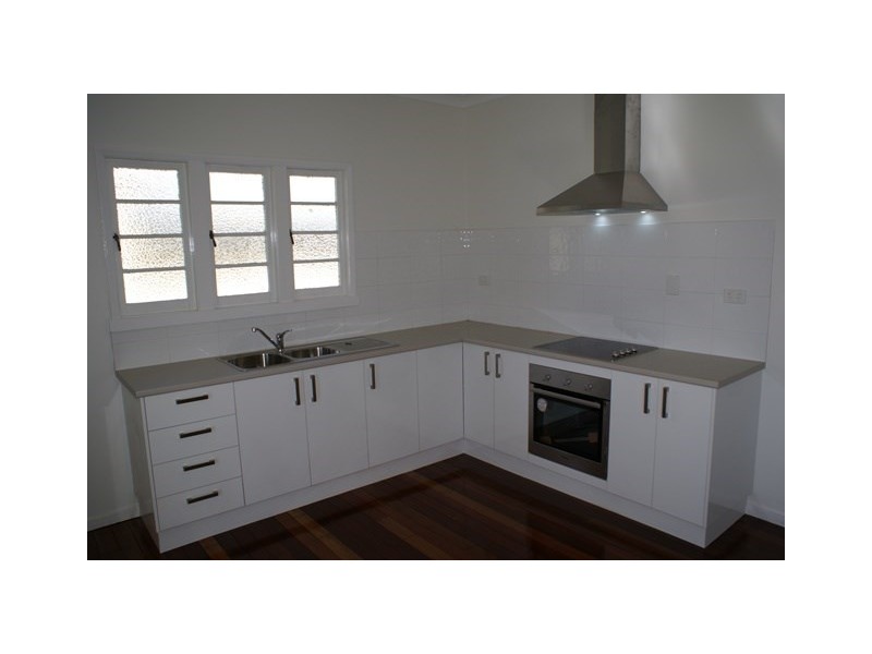 396 Oxley Road, Sherwood QLD 4075