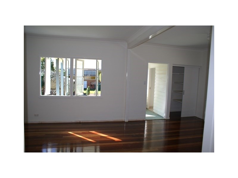 396 Oxley Road, Sherwood QLD 4075