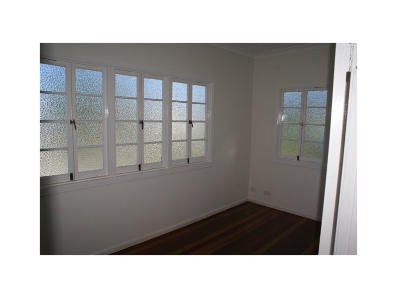 396 Oxley Road, Sherwood QLD 4075