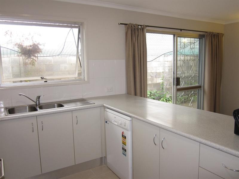 15 Plumer Street, Sherwood QLD 4075