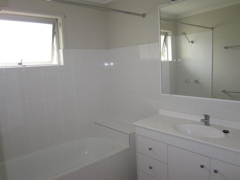 15 Plumer Street, Sherwood QLD 4075