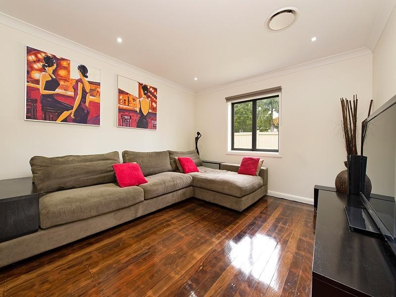 1 Turner Street, Sherwood QLD 4075