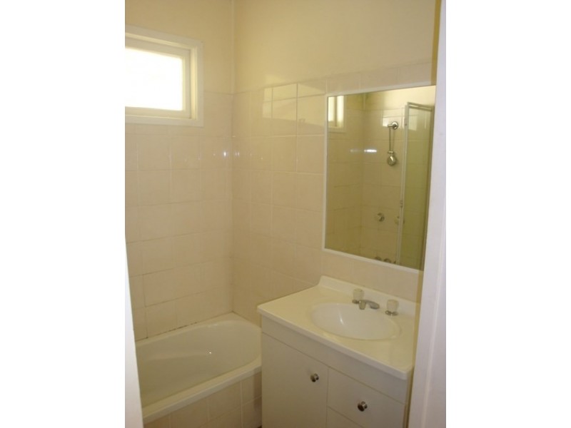 8 Bridge Street, Chelmer QLD 4068