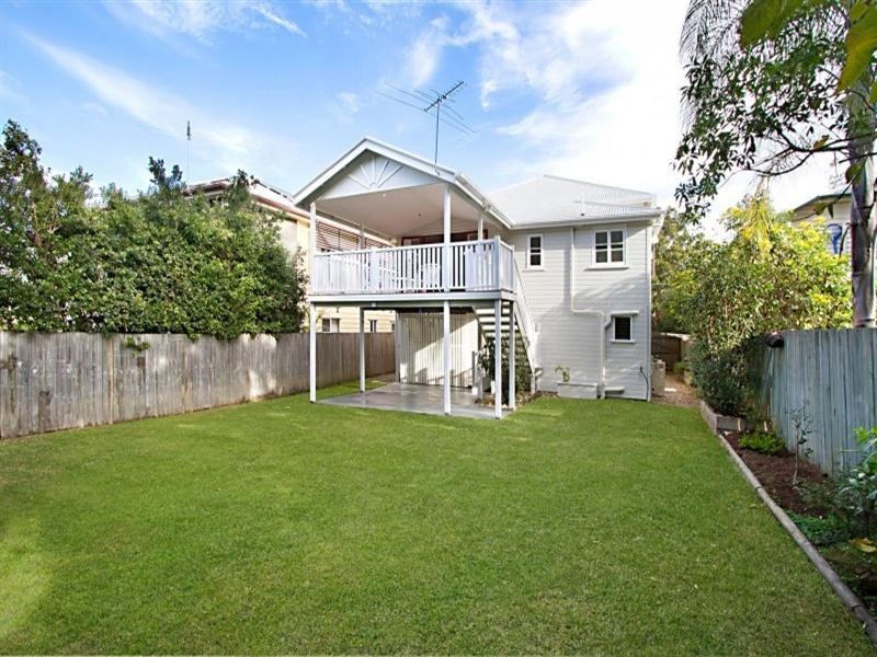 16 Allen Street, Corinda QLD 4075