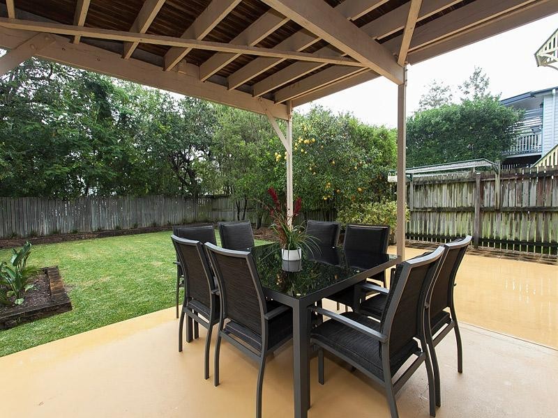 49 Chancellor Street, Sherwood QLD 4075