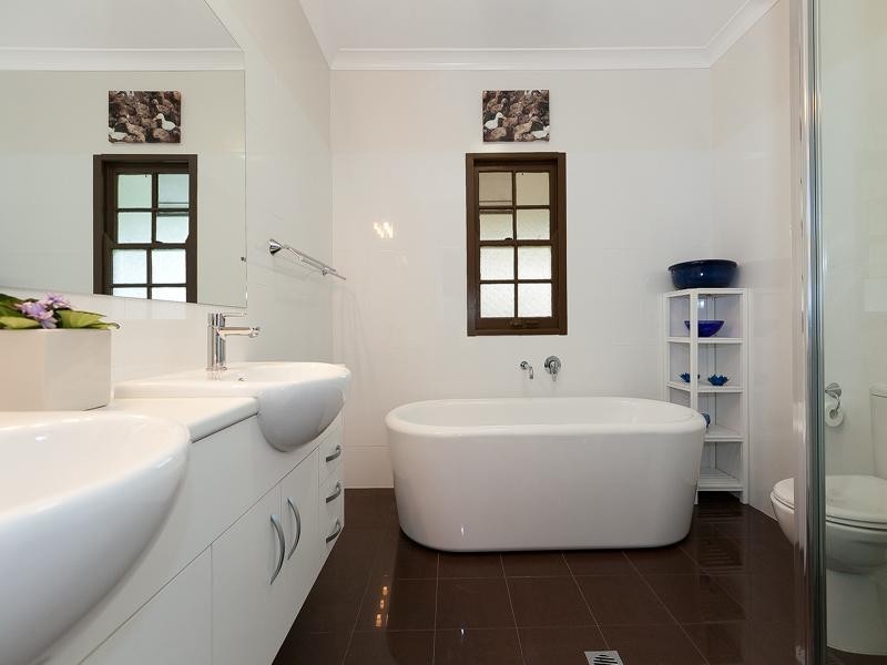 22 Neata Street, Corinda QLD 4075