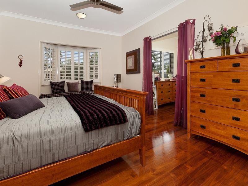 22 Neata Street, Corinda QLD 4075