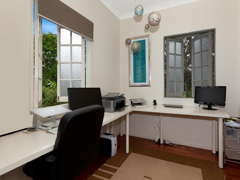 22 Neata Street, Corinda QLD 4075