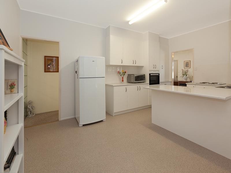 301 Cliveden Avenue, Oxley QLD 4075