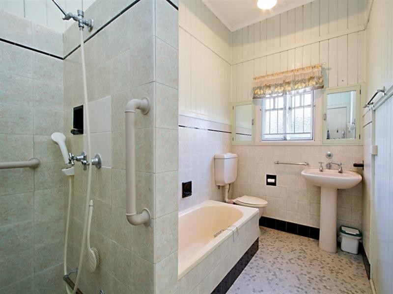 56 Kathleen Street, Corinda QLD 4075