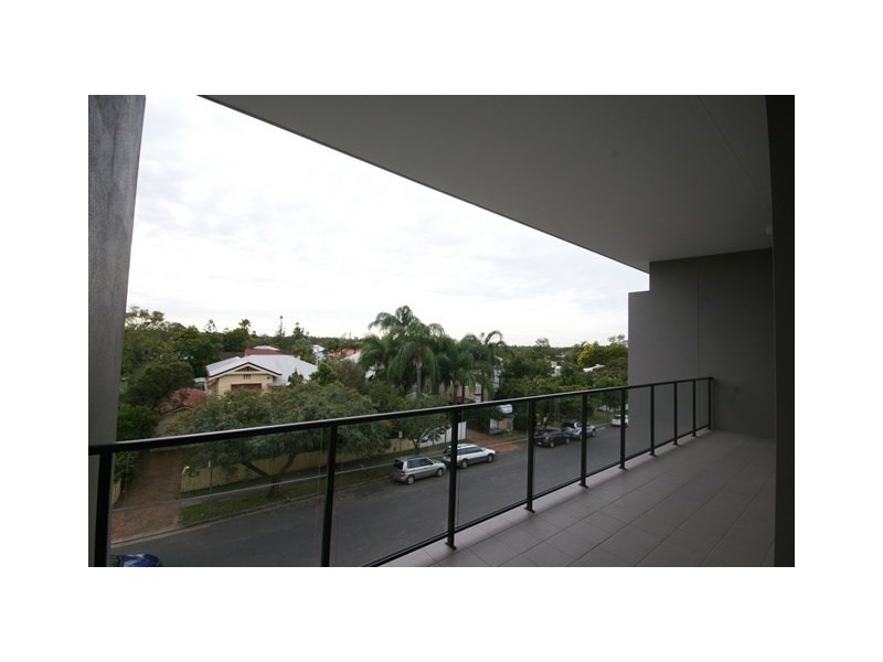301/9 Allardyce Street, Graceville QLD 4075