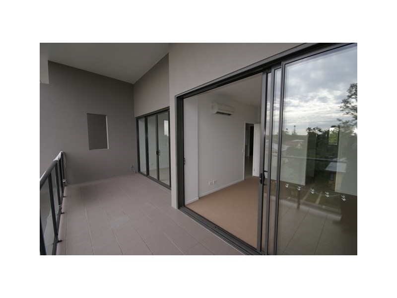 302/9 Allardyce Street, Graceville QLD 4075