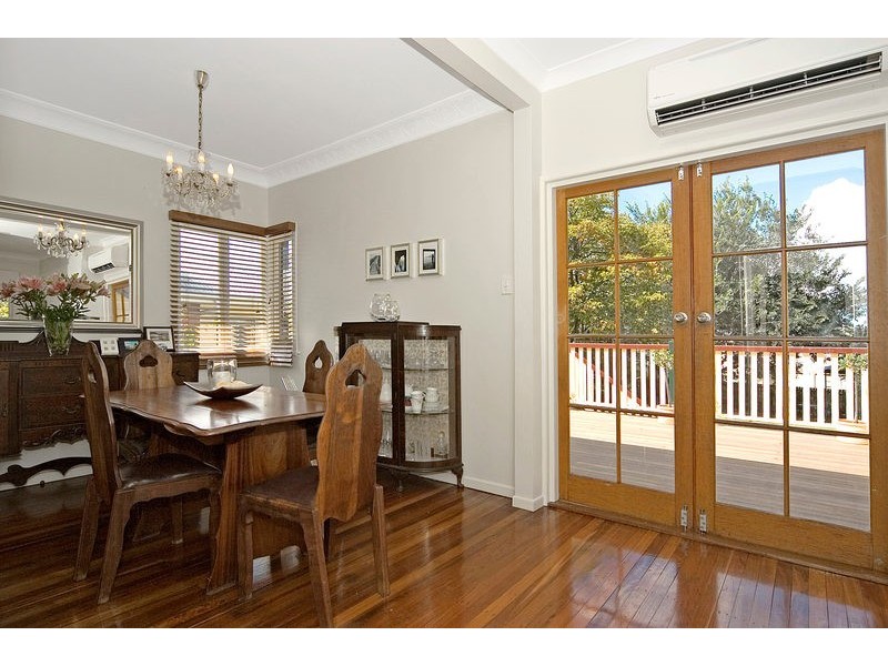 12 Hodge Street, Corinda QLD 4075