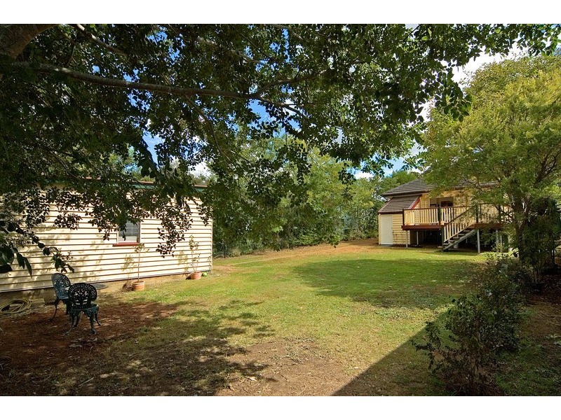 12 Hodge Street, Corinda QLD 4075