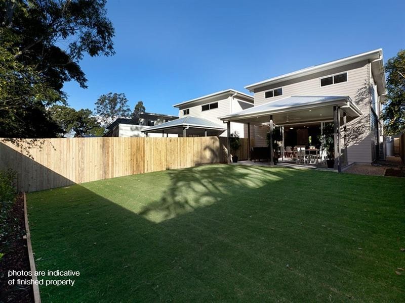 44 Central Avenue, Sherwood QLD 4075