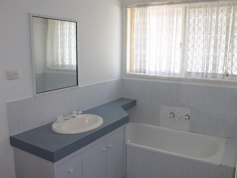 18 Forfar Street, Seventeen Mile Rocks QLD 4073