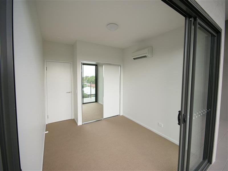 202/9 Allardyce Street, Graceville QLD 4075