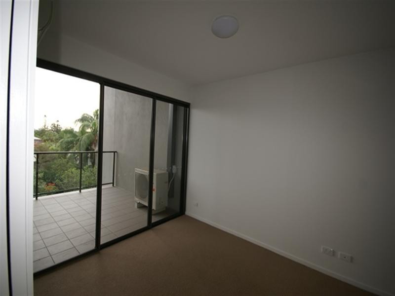 202/9 Allardyce Street, Graceville QLD 4075