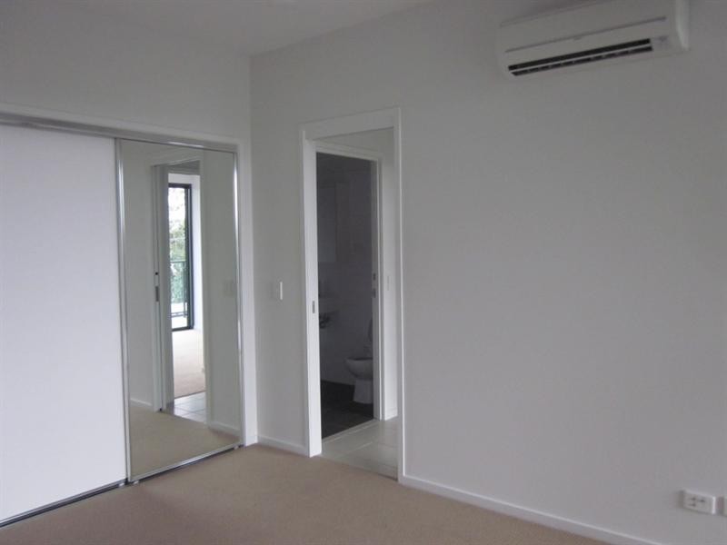 202/9 Allardyce Street, Graceville QLD 4075