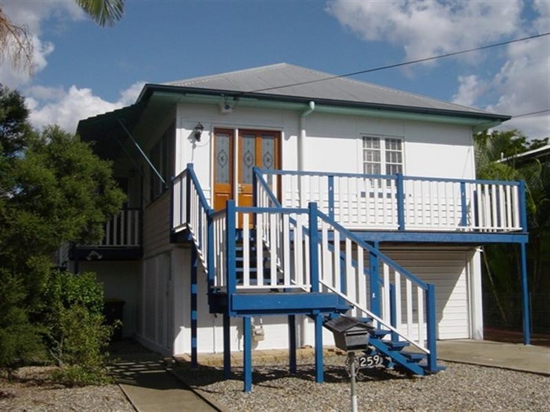 259 Verney Road East, Graceville QLD 4075