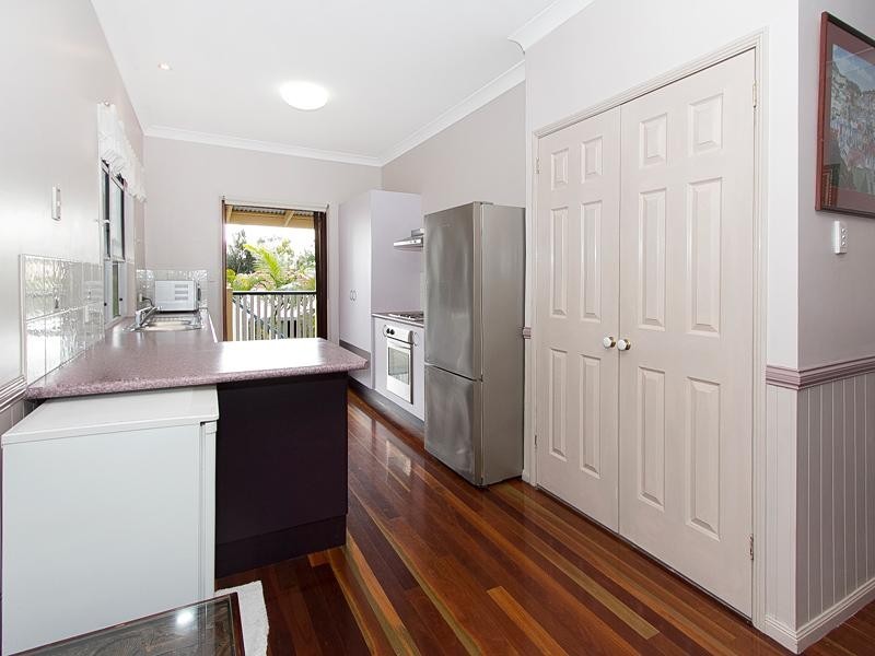 116 Graceville Avenue, Graceville QLD 4075