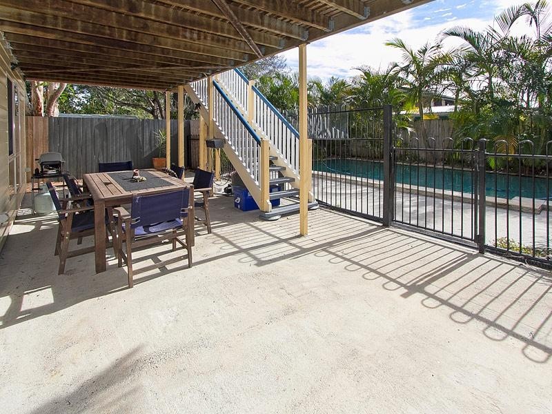 116 Graceville Avenue, Graceville QLD 4075