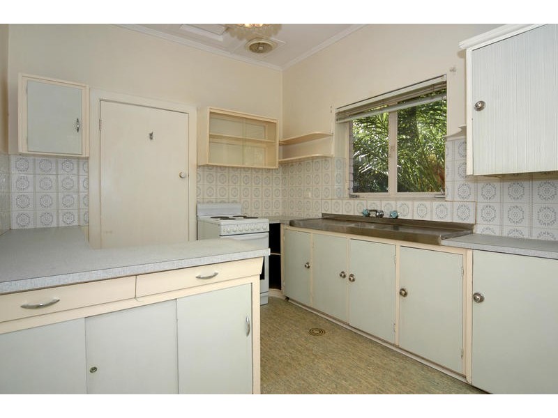 20 Samuel Street, Fulham SA 5024