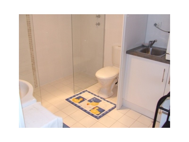 72 Military Road, Tennyson SA 5022