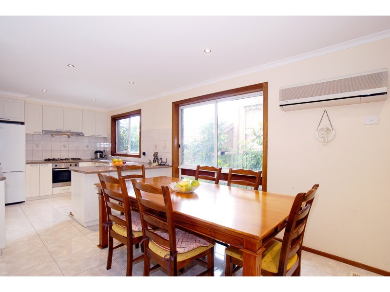 87 Blackwood Park Road, Ferntree Gully VIC 3156