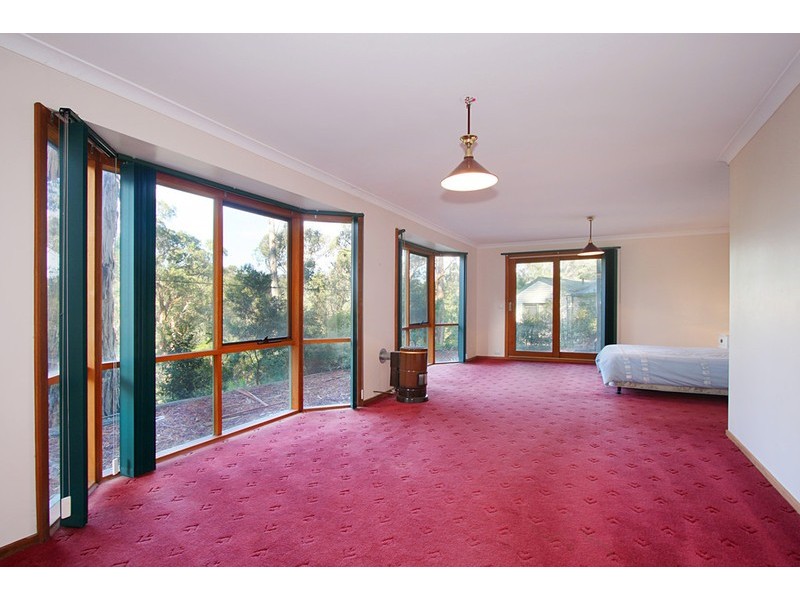 27 Deans Road, Upwey VIC 3158