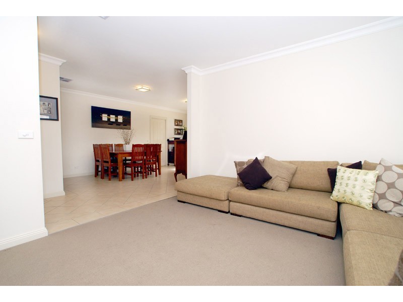 25 Johnson Drive, Ferntree Gully VIC 3156