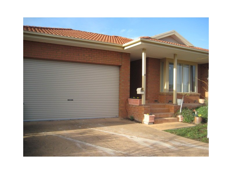4 Southern Aurora Place, Boronia VIC 3155