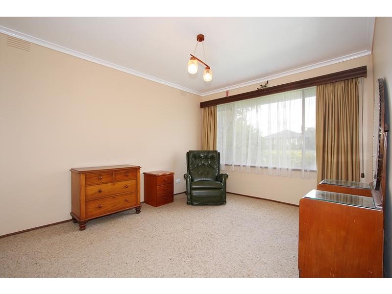 35 Renwick Road, Ferntree Gully VIC 3156