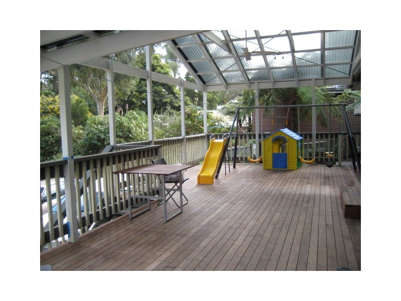 16 Inverness Avenue, The Basin VIC 3154