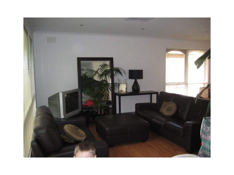 16 Inverness Avenue, The Basin VIC 3154