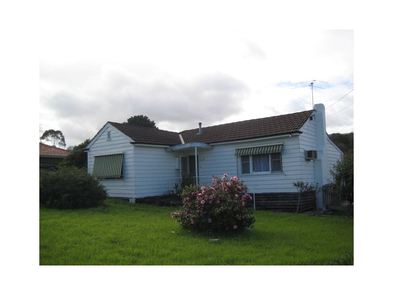 30 Dorset Road, Ferntree Gully VIC 3156