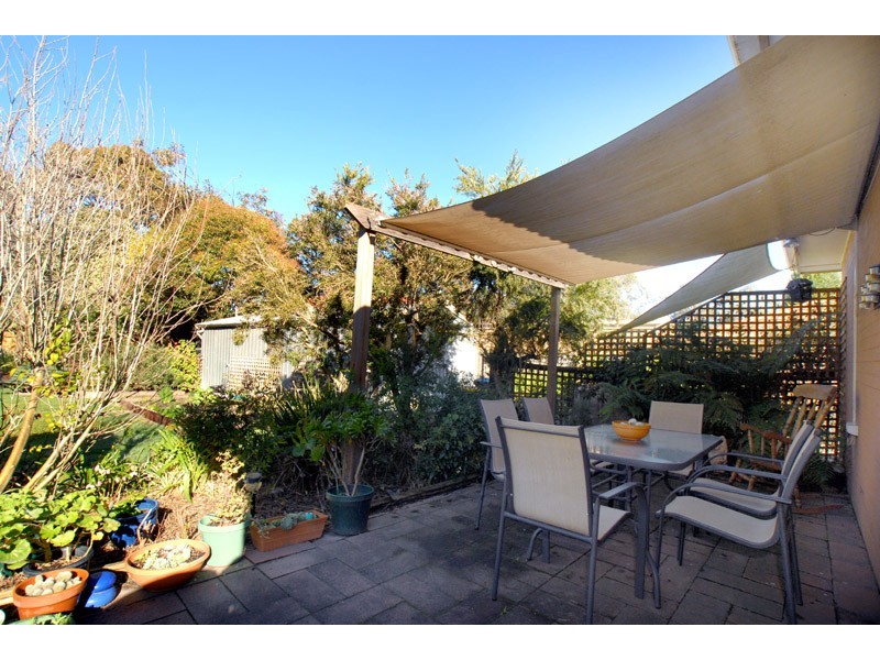 6 Renwick Road, Ferntree Gully VIC 3156