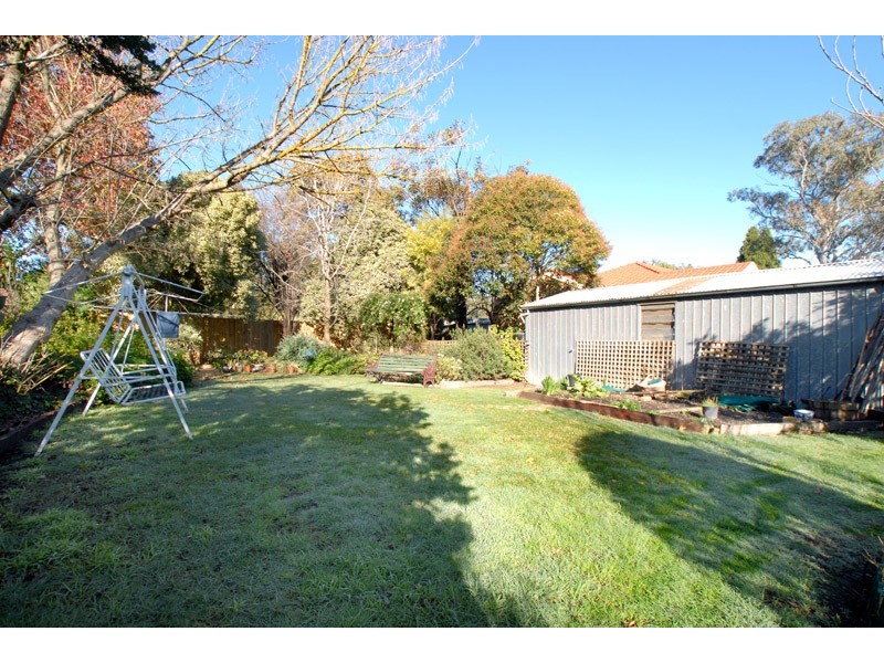 6 Renwick Road, Ferntree Gully VIC 3156