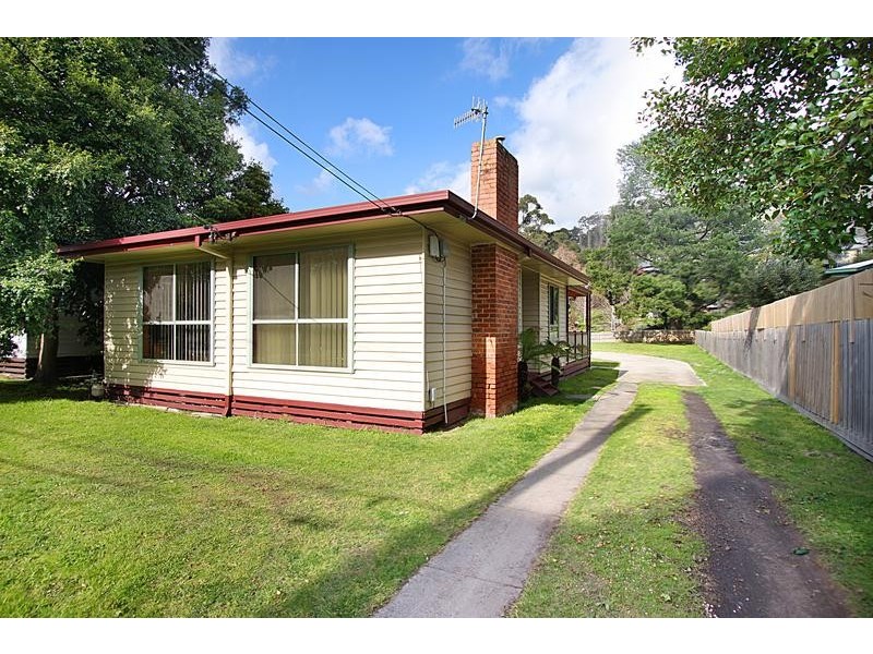 11 Mount View Road, Upper Ferntree Gully VIC 3156